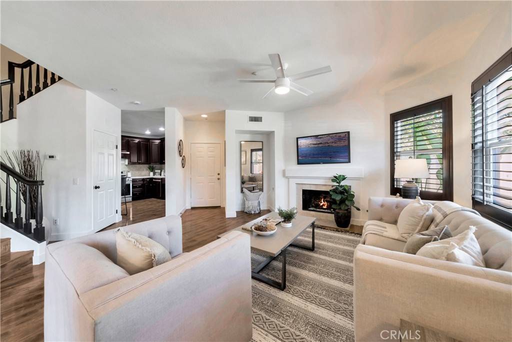 Orange, CA 92867,5104 E Henley PL #B