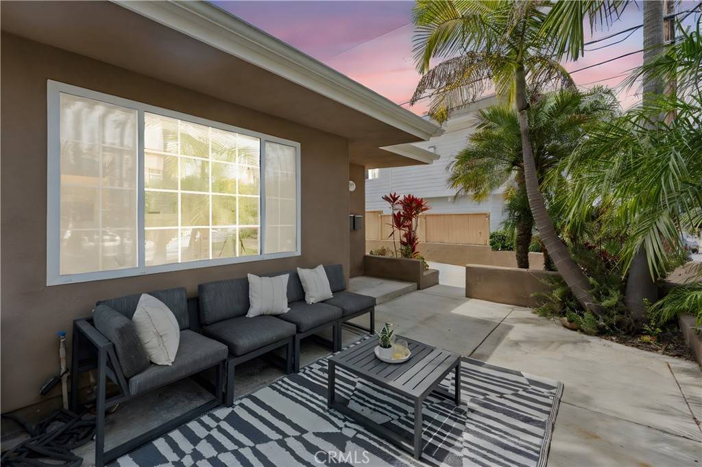 San Clemente, CA 92672,309 W Avenida Palizada