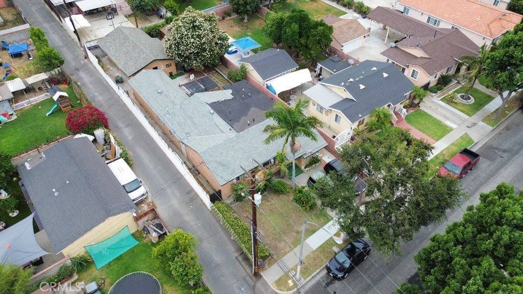 South Gate, CA 90280,10611 San Luis AVE