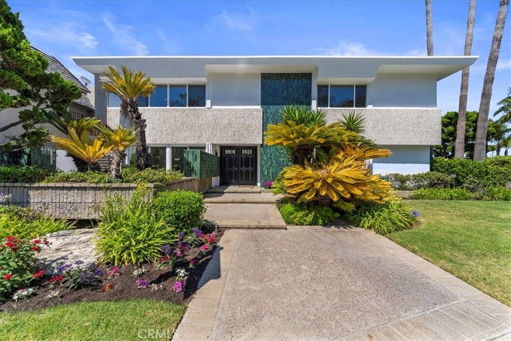 Long Beach, CA 90815,6451 E Shire WAY