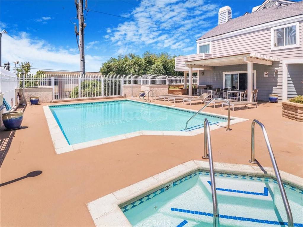 Long Beach, CA 90802,628 Daisy AVE #222