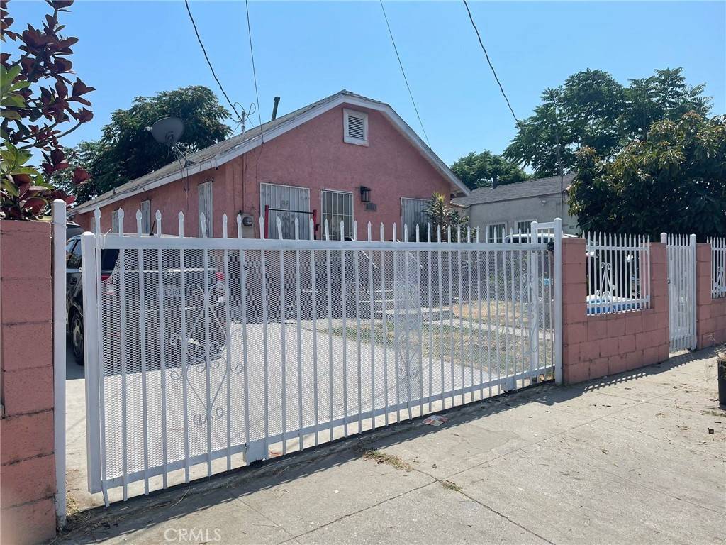 Los Angeles, CA 90059,1824 E 109th ST