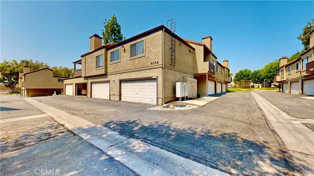 Montclair, CA 91763,9356 Mesa Verde DR #G