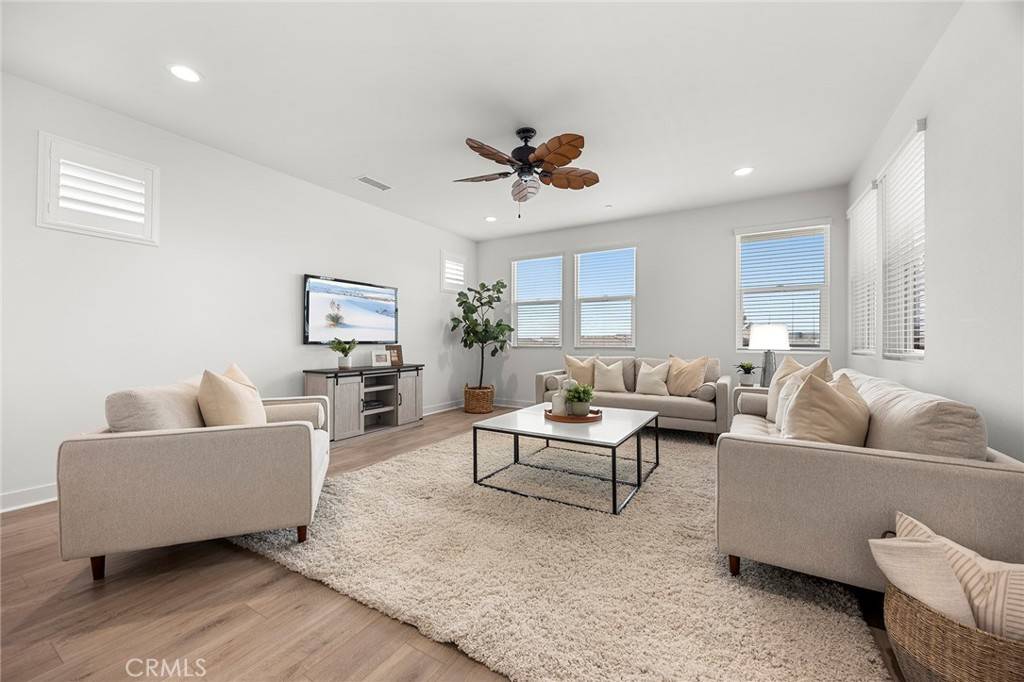 121 Biome Irvine, CA 92618