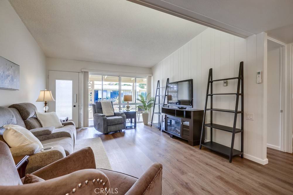Seal Beach, CA 90740,13670 Cedar Crest LN #119-I
