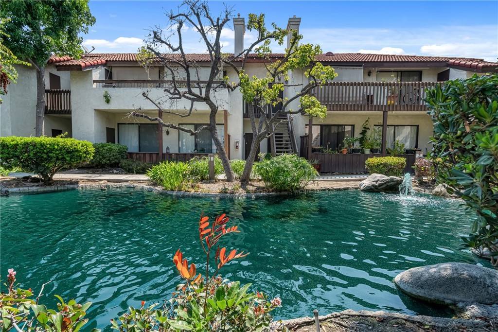 Garden Grove, CA 92844,8615 Meadow Brook AVE #202