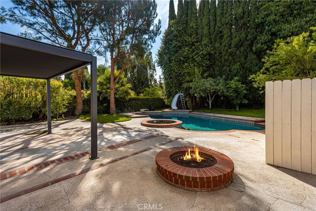 Mission Viejo, CA 92691,23652 Algiers ST