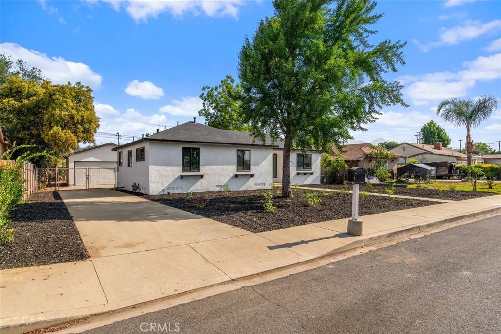 Pomona, CA 91768,1433 Ashport ST