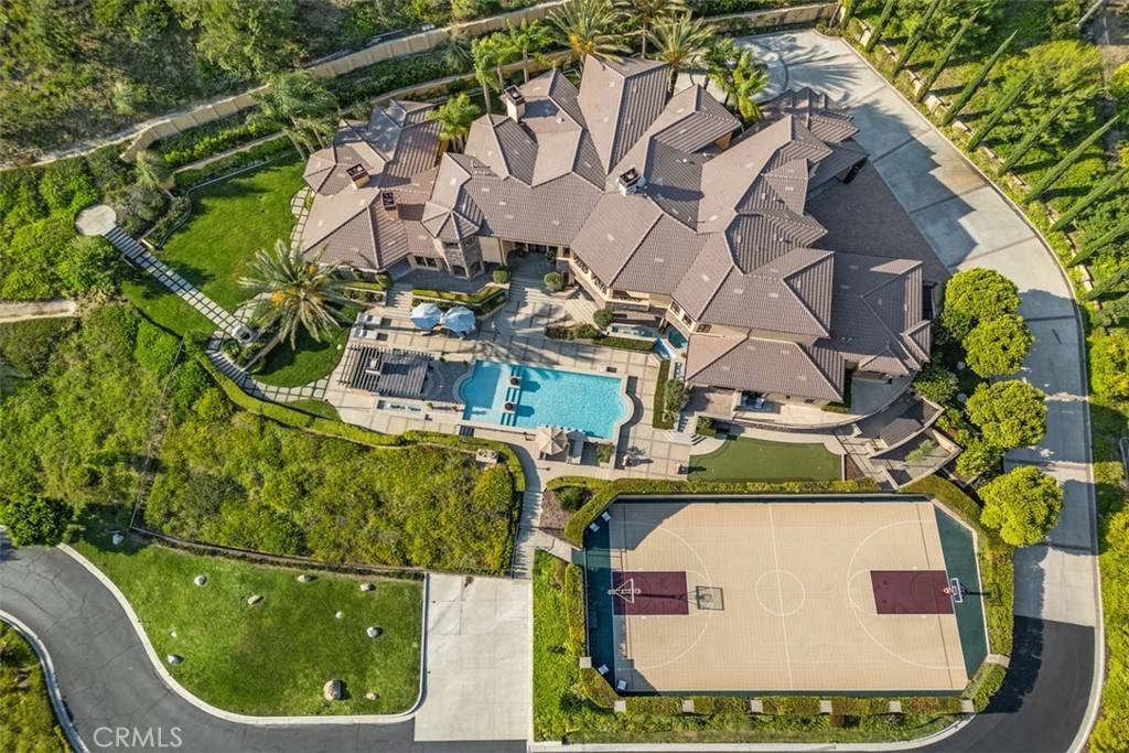 Yorba Linda, CA 92886,20303 Fairmont BLVD
