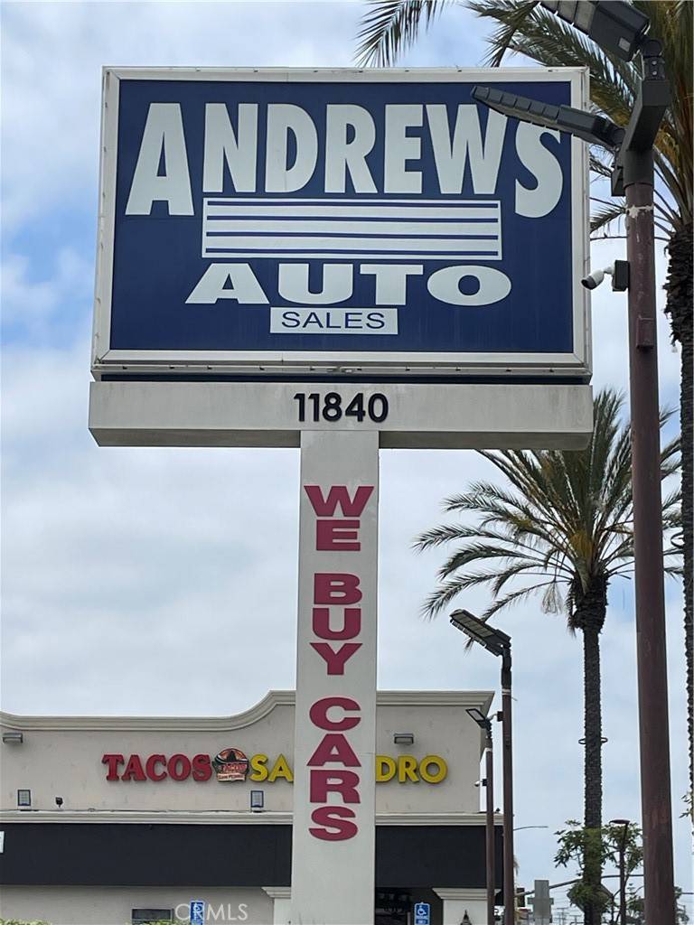 Hawaiian Gardens, CA 90716,11840 Carson ST