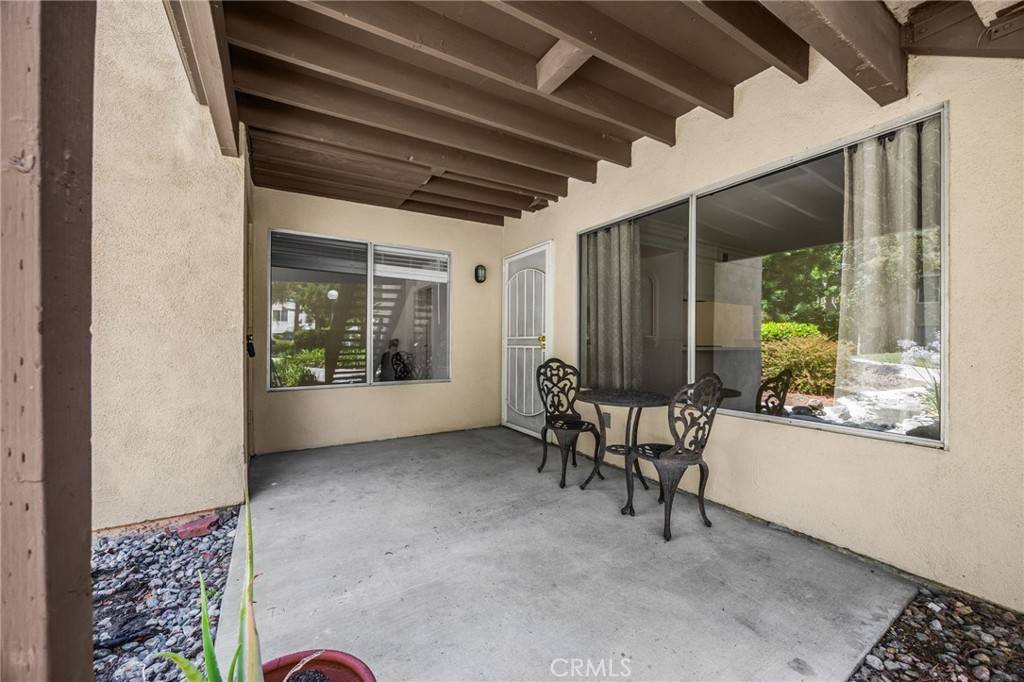 Santa Ana, CA 92701,1360 Cabrillo Park DR #C