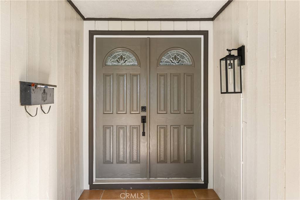 Lake Forest, CA 92630,22792 Costa Bella