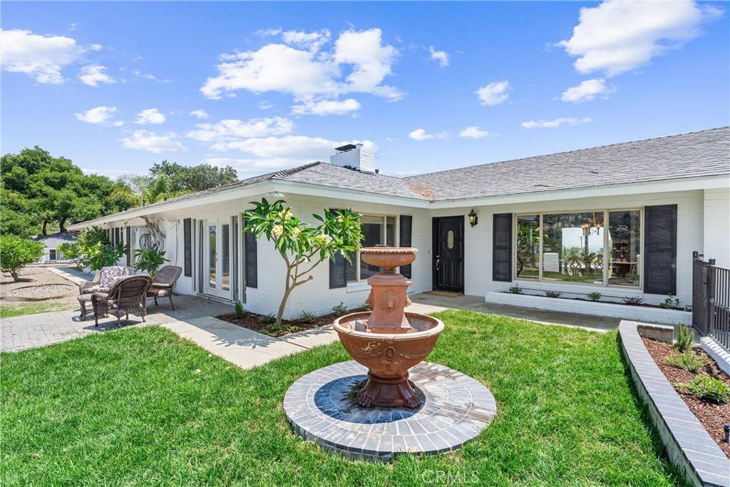 La Habra Heights, CA 90631,770 E Avocado Crest RD