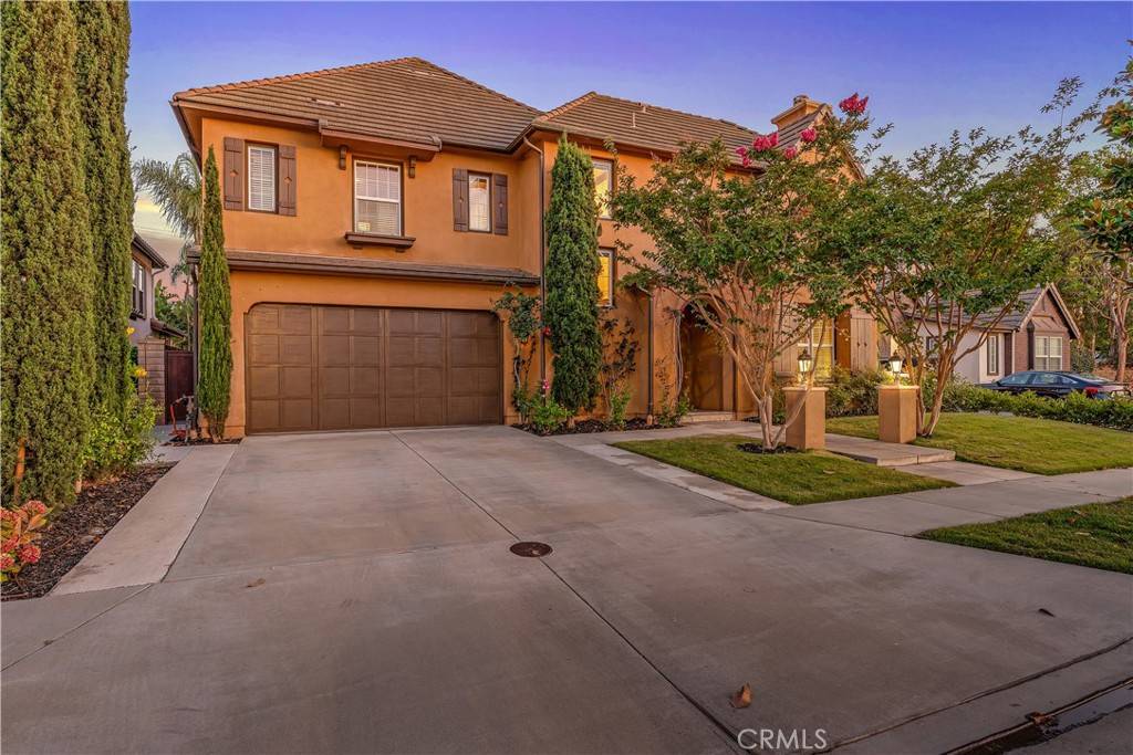Santa Ana, CA 92706,780 W Aster PL