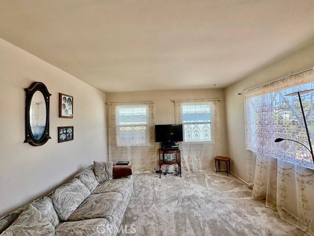 Lawndale, CA 90260,4313 W 167th ST
