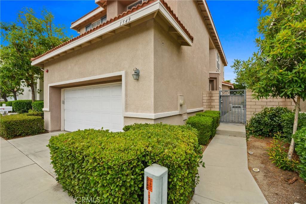 Placentia, CA 92870,1549 E Cameron WAY