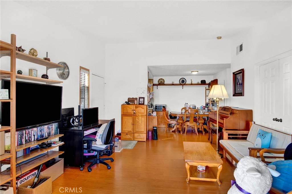 Tustin, CA 92780,1161 Packers CIR #CI102