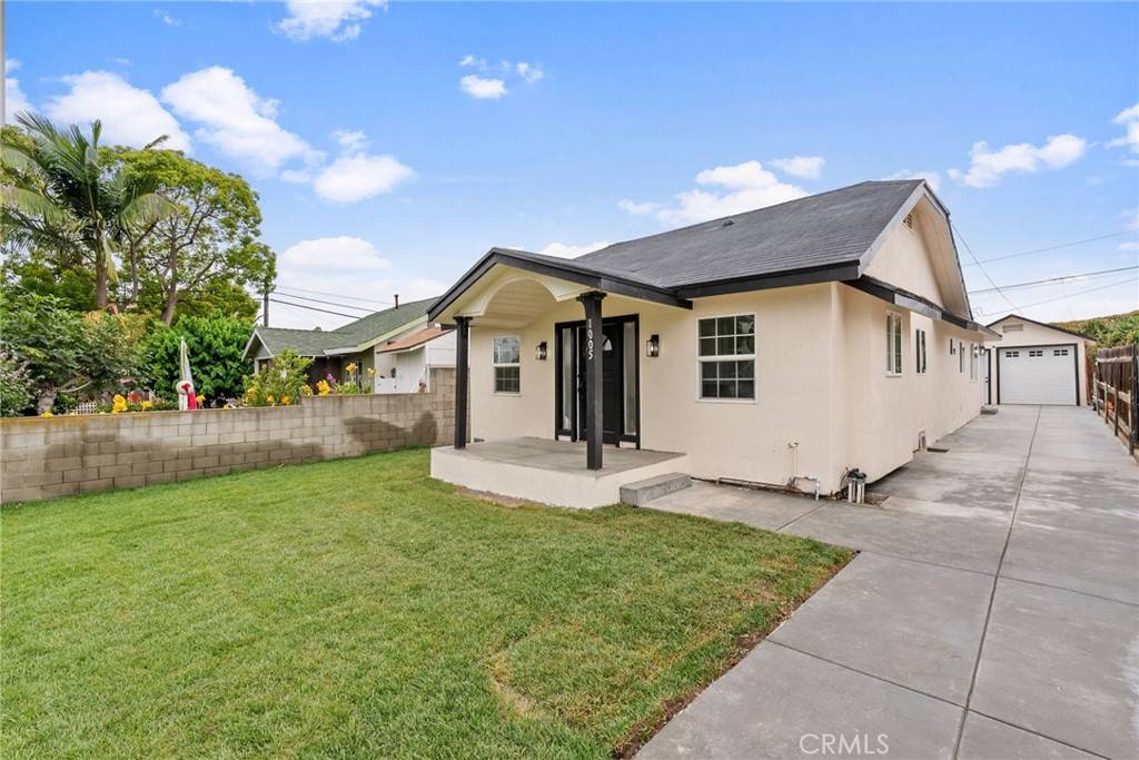 Inglewood, CA 90302,1005 E Brett ST
