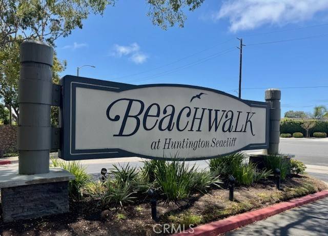 Huntington Beach, CA 92648,7012 Little Harbor Dr