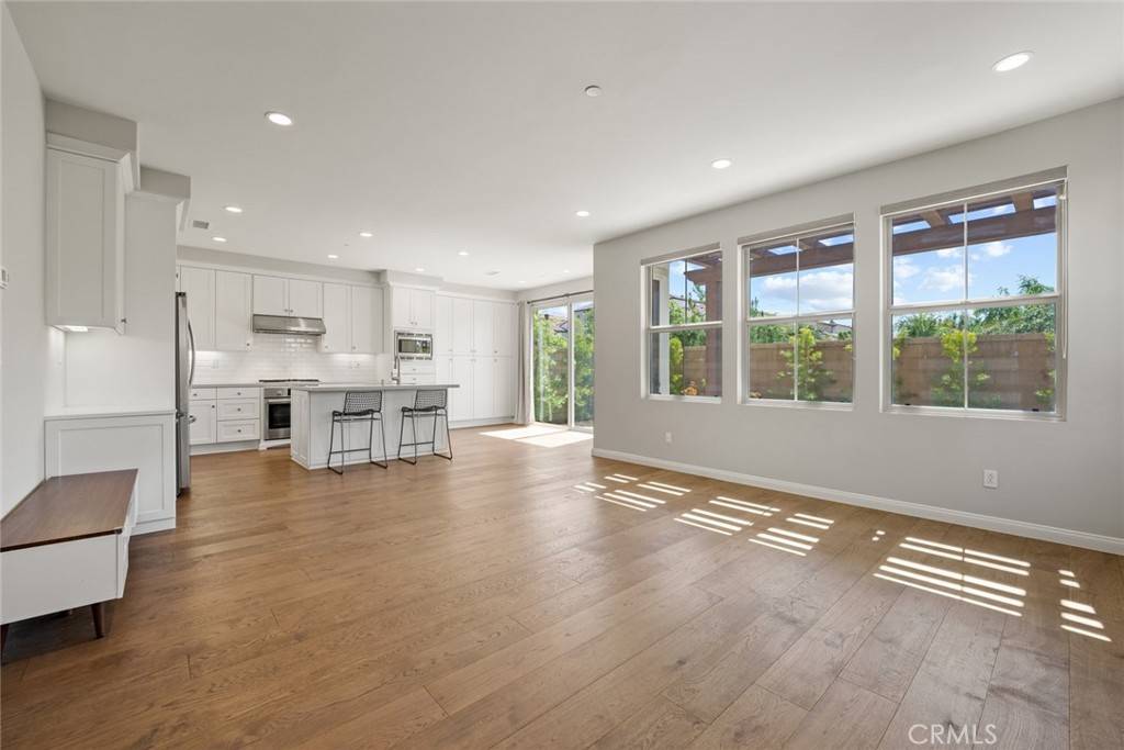 Irvine, CA 92618,141 Full Sun