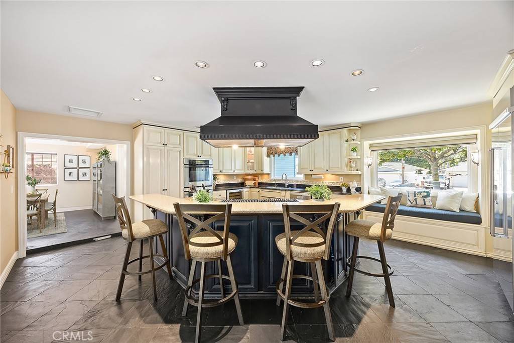 Yorba Linda, CA 92886,5092 Briarhill DR