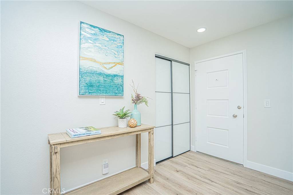 Aliso Viejo, CA 92656,24742 Via San Rafael