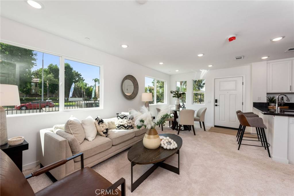 Colton, CA 92324,1142 Santo Antonio DR