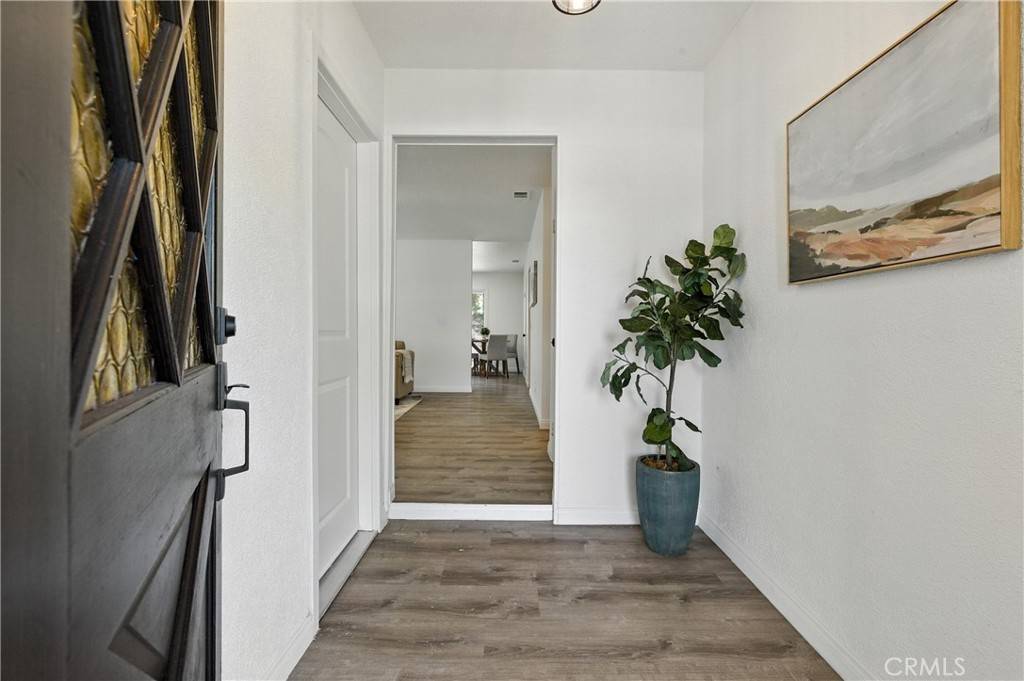 Santa Ana, CA 92704,2308 S Artesia ST
