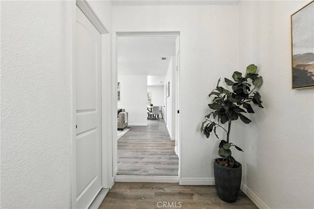 Santa Ana, CA 92704,2308 S Artesia ST