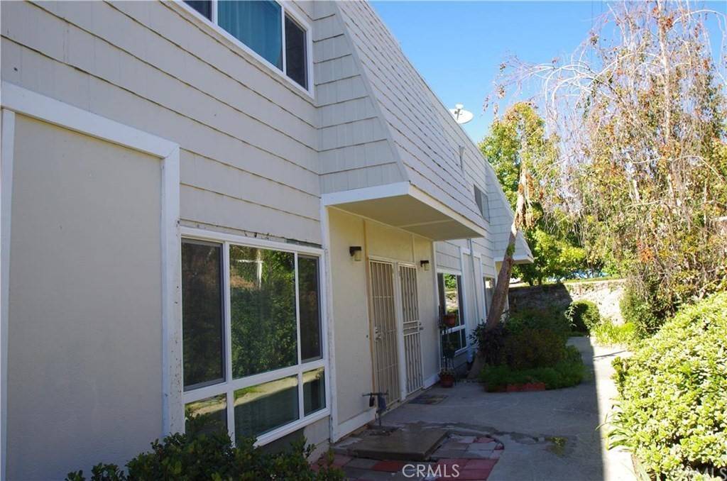 Duarte, CA 91010,1434 Highland AVE #14