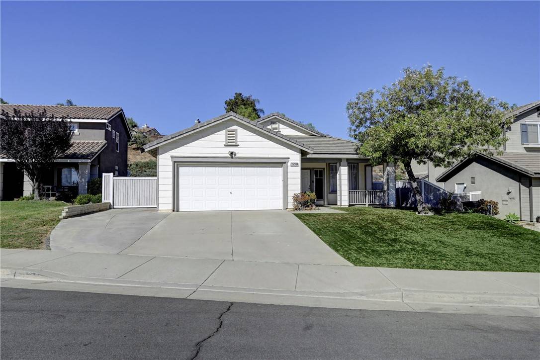 Corona, CA 92883,27507 Fallbrook CT