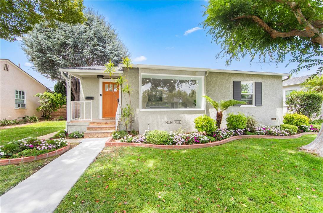 Long Beach, CA 90808,3719 N Greenbrier RD