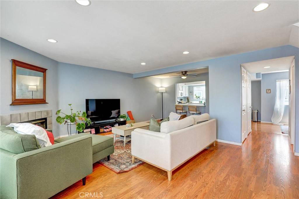 Long Beach, CA 90802,533 Walnut Avenue #7