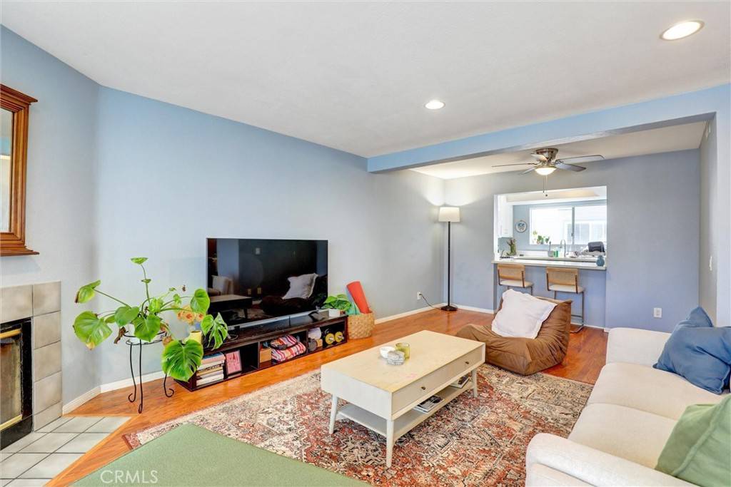 Long Beach, CA 90802,533 Walnut Avenue #7