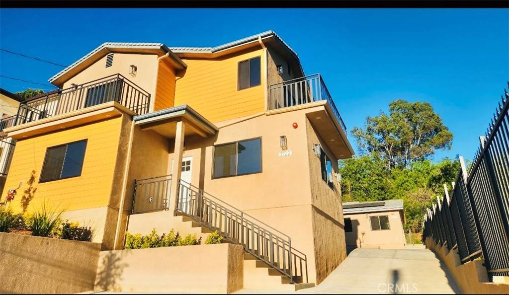 Los Angeles, CA 90032,3722 Lomitas DR
