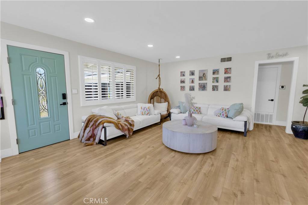 La Habra, CA 90631,220 Painter ST