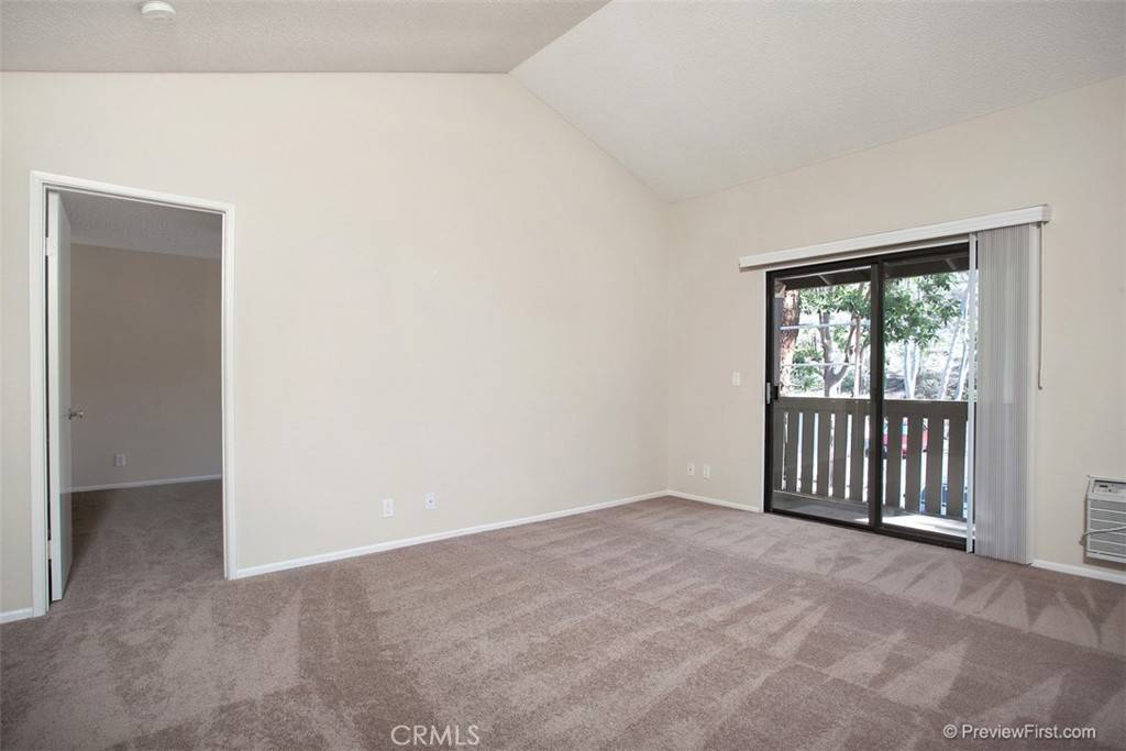 Lake Forest, CA 92630,20702 El Toro RD #108