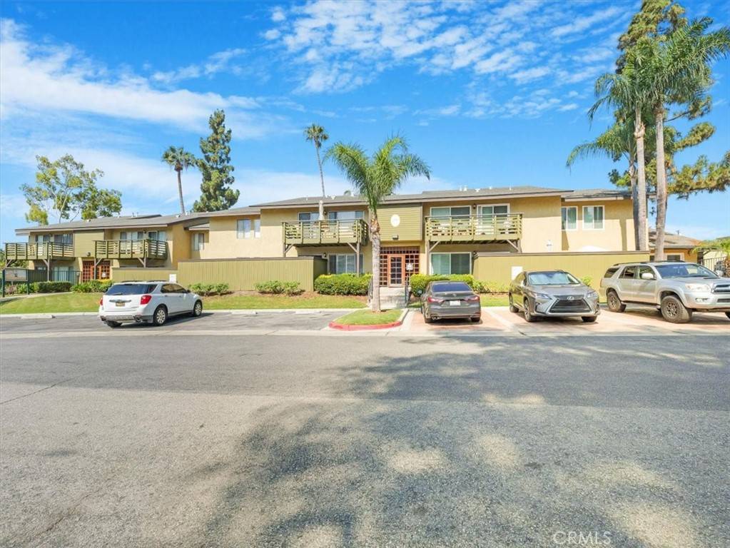 La Habra, CA 90631,1440 W Lambert RD #242