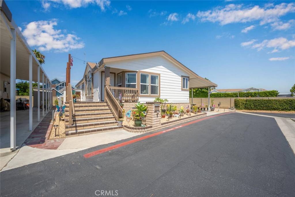 Huntington Beach, CA 92649,16222 Monterey LN #210