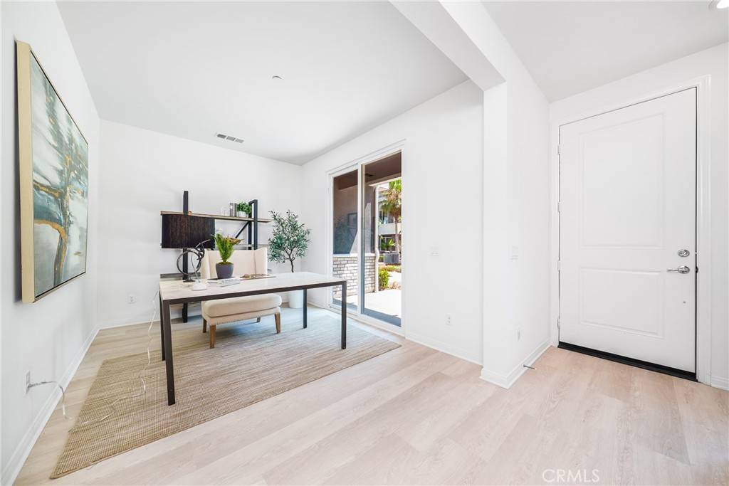 Irvine, CA 92614,221 Steely