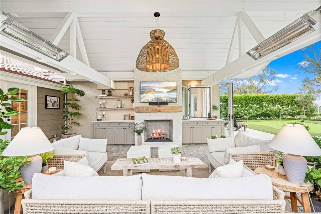 San Clemente, CA 92673,2933 Estancia