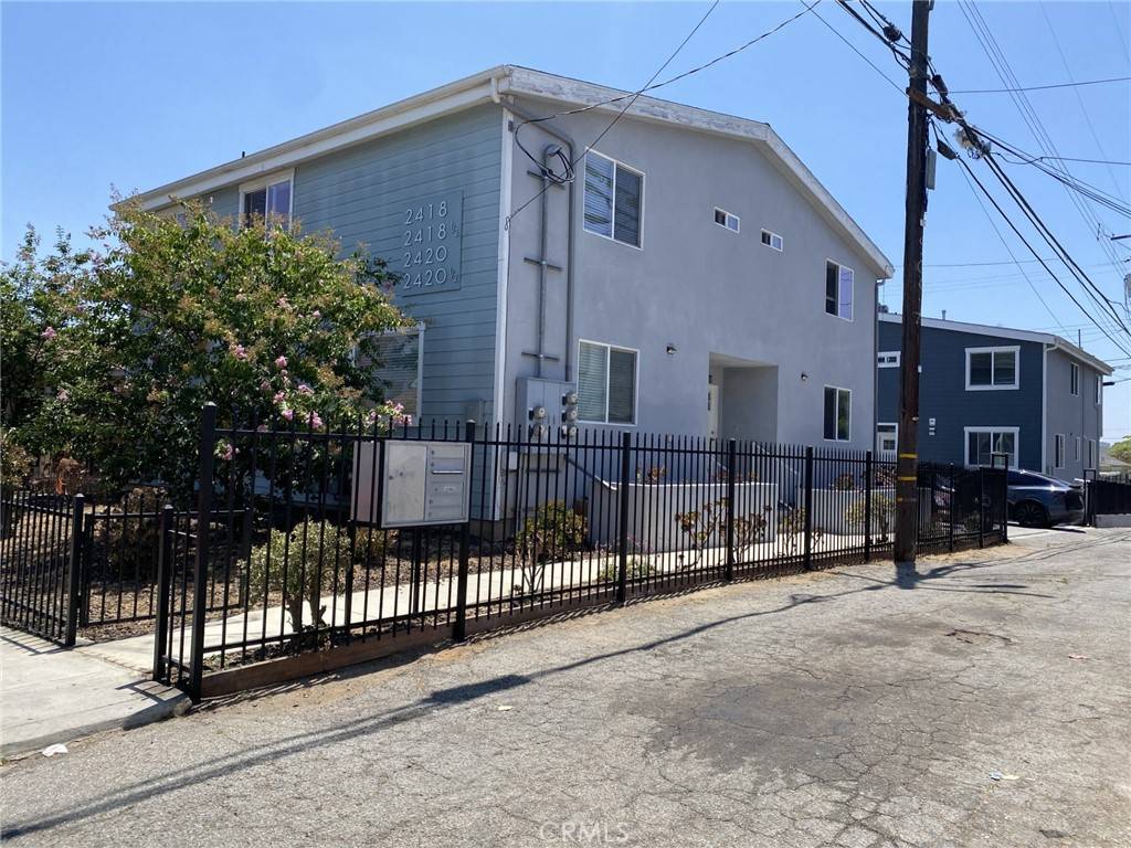 Los Angeles, CA 90033,2420 1/2 Folsom ST