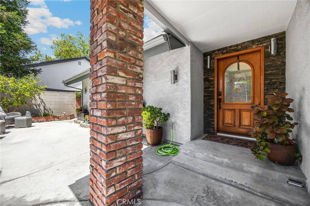 Fullerton, CA 92832,764 N Malden AVE