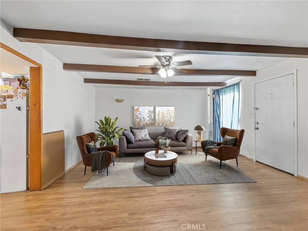 Apple Valley, CA 92308,22006 Sioux RD