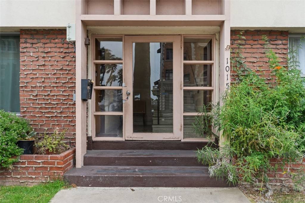 Long Beach, CA 90802,1015 E Ocean BLVD #6