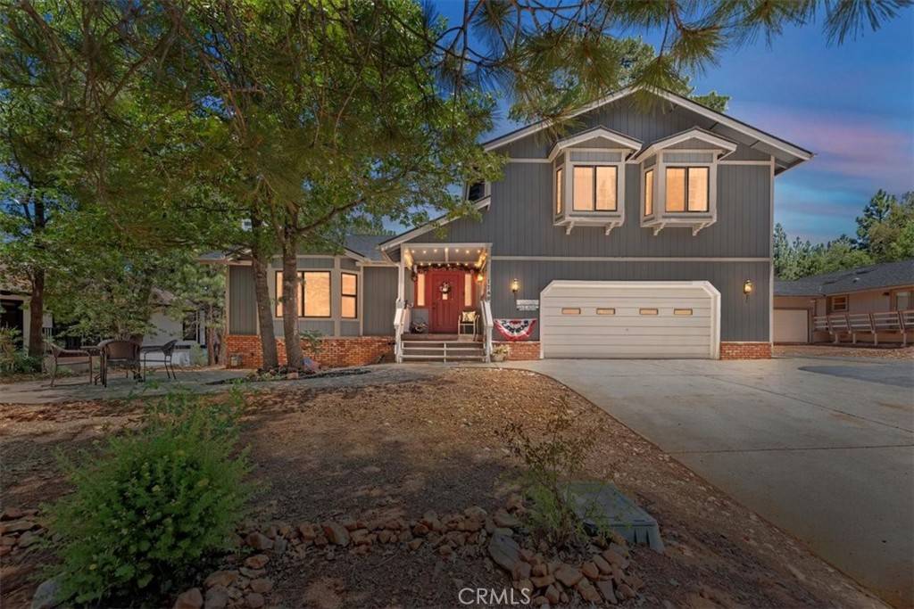 Big Bear City, CA 92314,1740 Cascade RD