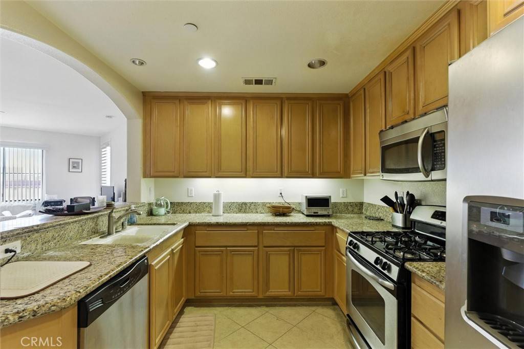 Redondo Beach, CA 90278,2001 Artesia BLVD #207