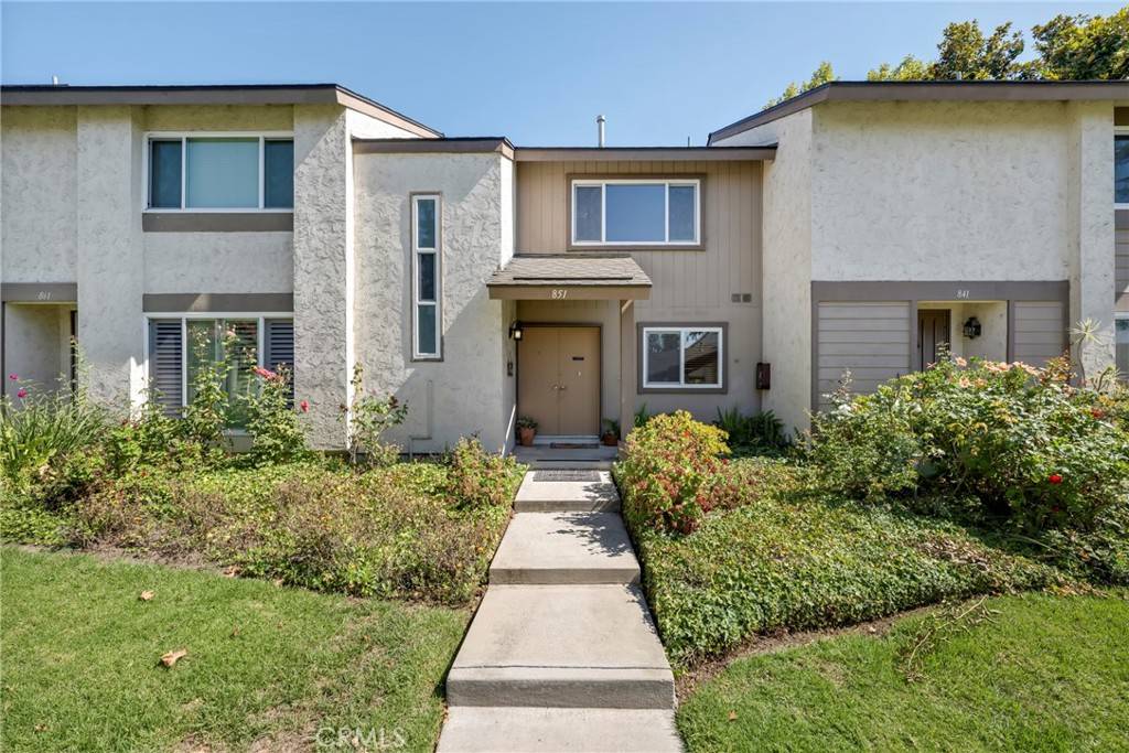 La Habra, CA 90631,851 Hartford LN