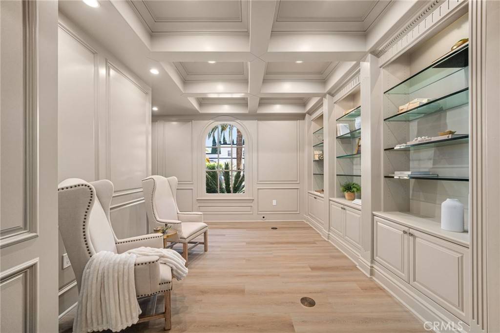 Villa Park, CA 92861,9622 Loma ST
