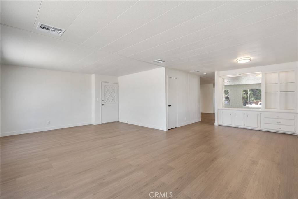 San Jacinto, CA 92582,204 N La Paloma AVE